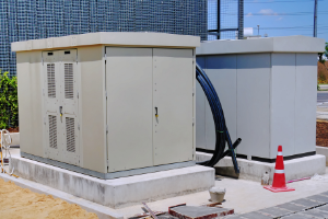 Responsabili e addetti alla manutenzione di cabine elettriche MT/MT e MT/BT